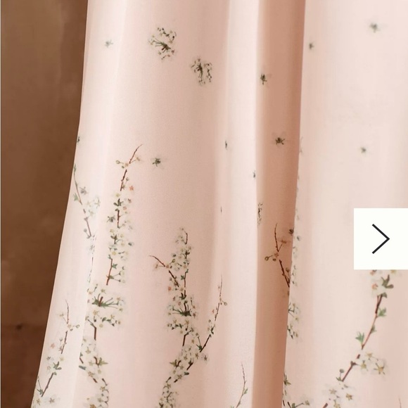 Anthropologie ERIN by Erin Fetherson|Sakura Blossoms Gown - Picture 5 of 16